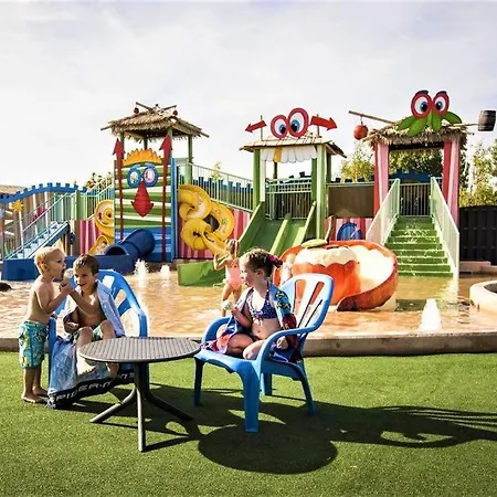 Stacaravan Op 5 Ster Campingpark Capfun De Bongerd *