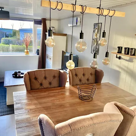 Campeggio Stacaravan Op 5 Ster Campingpark Capfun De Bongerd